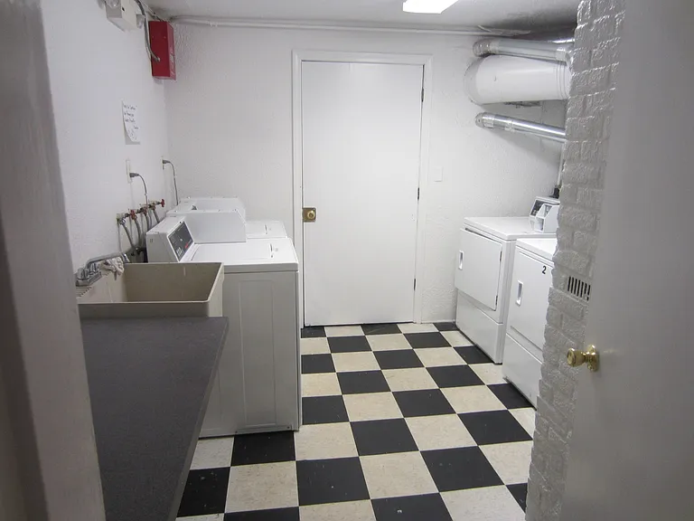 175 Haverhill St — Photo 2