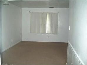 4th image of 3200 Chesterton Ct