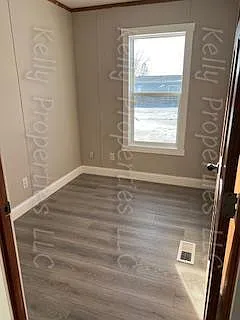 513 34th Ave NW — Photo 2