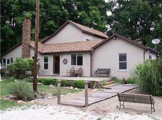 7165 Detroit St, New Carlisle, IN 46552