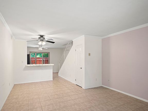 4th image of 6690 Bell Bluff Ave