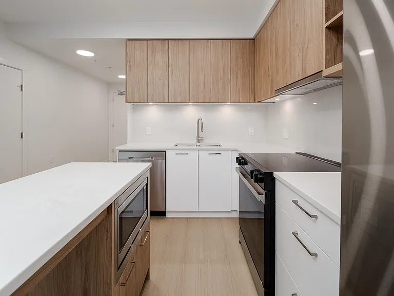 82 1st St #210 — Photo 7