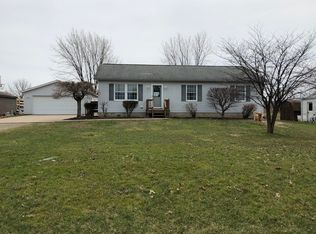 11705 Old Lake Rd, North East, PA 16428