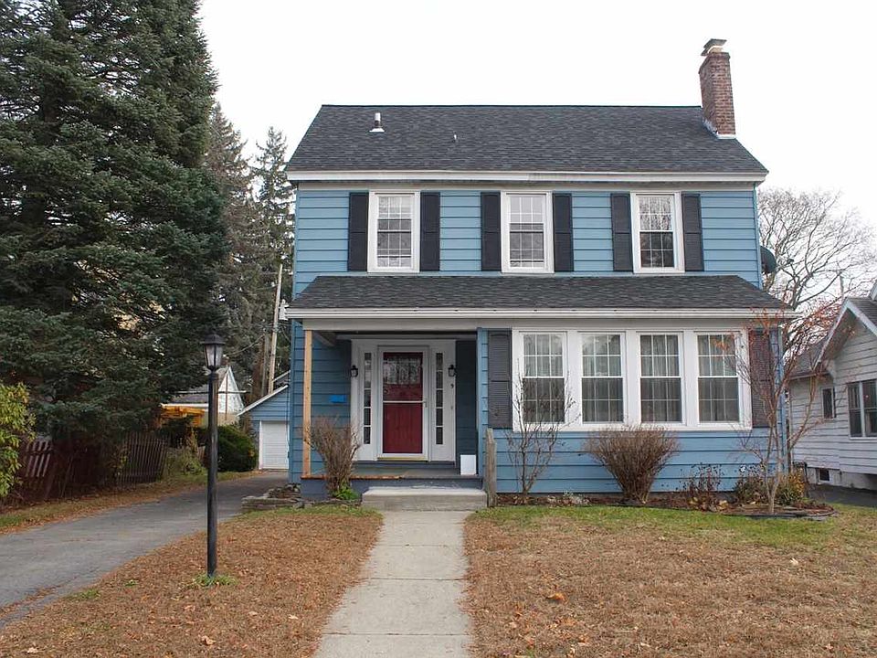 1st image of 9 Fleetwood Ave