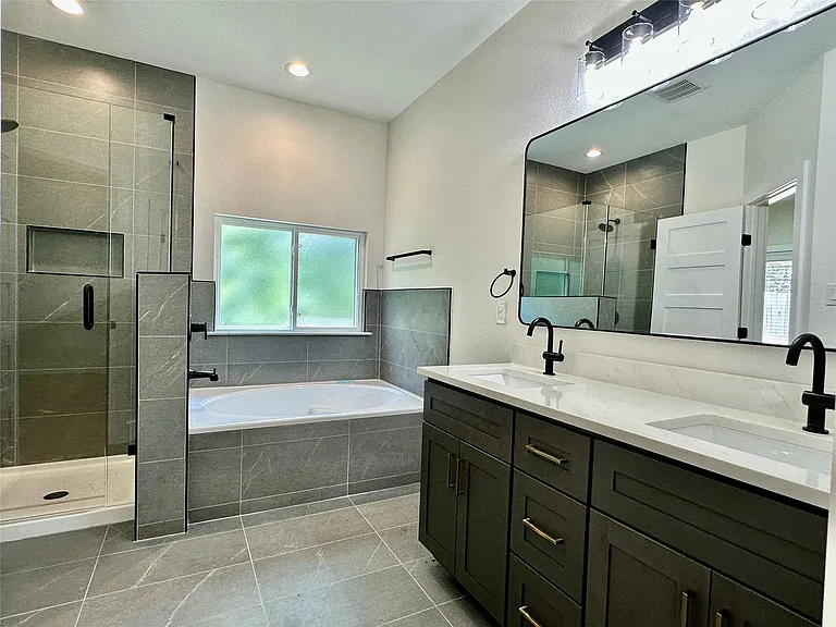 15113 N Flamingo Dr — Photo 16