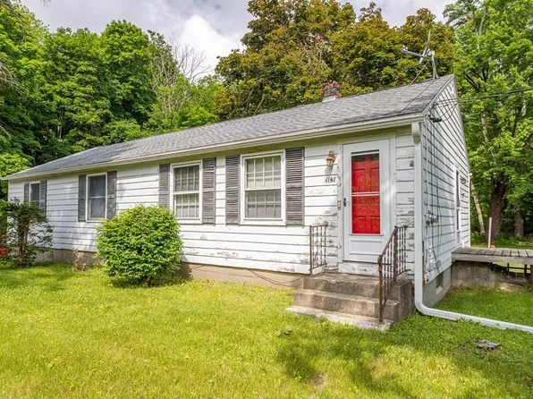 1147 Massachusetts Ave, Lunenburg, MA 01462