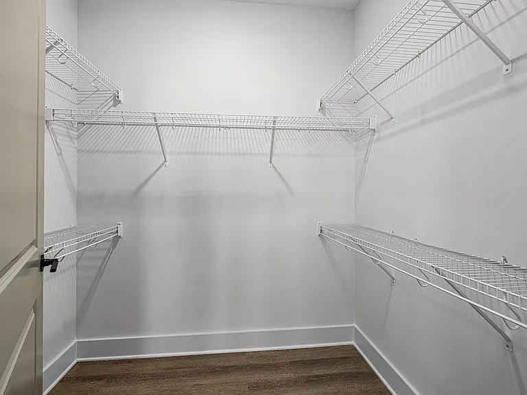 Altitude Raleigh Apartments — Photo 22