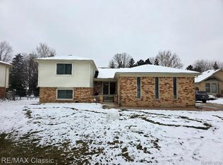 48765 Ben Franklin Dr, Shelby Township, MI 48315