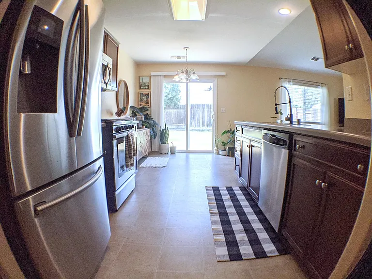 11404 Eresma Dr — Photo 8