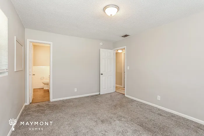 6308 Merrill Rd — Photo 10