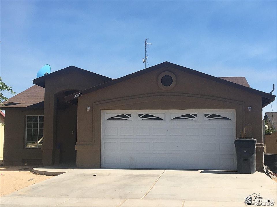 2nd image of 3861 E Los Olivos Dr