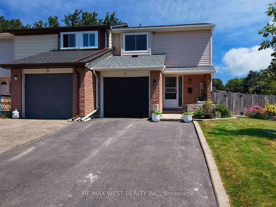 1st image of 1 Johanna Dr