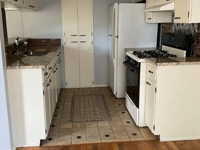 623 Donaldson Ave #6 — Photo 7