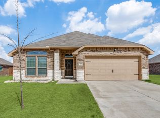 721 Long Prairie Dr, Royse City, TX 75189