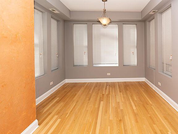 5th image of 6811 S Cornell Ave #1