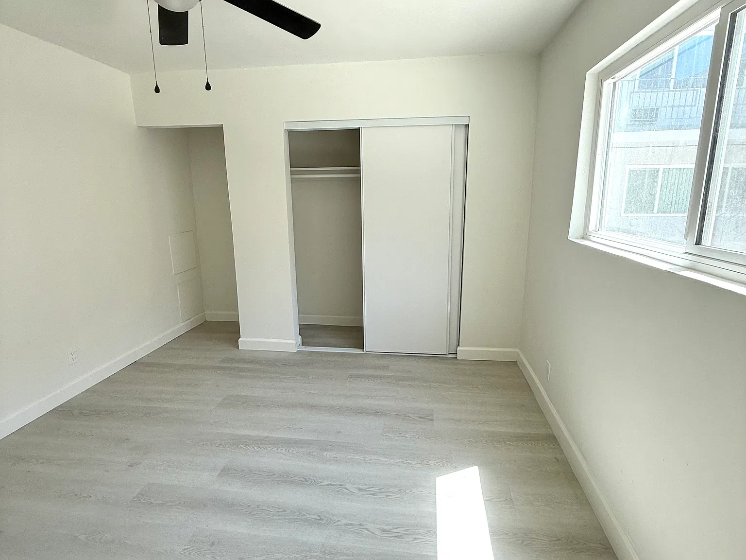 1 bed, 565 sqft, $1,850 — Photo 4