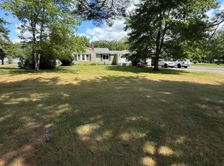 930 New County Rd #B, Biddeford, ME 04005