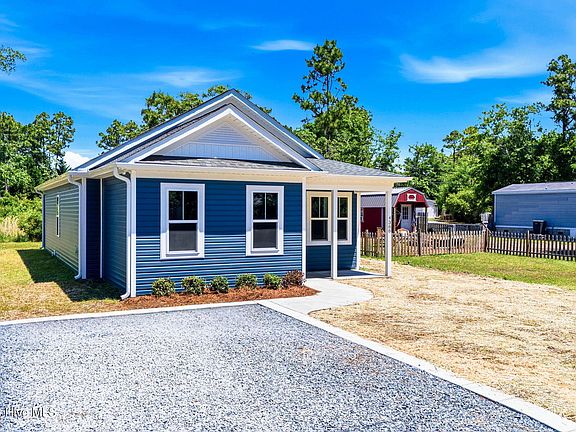 5th image of 4388 Sweetbay Drive SE