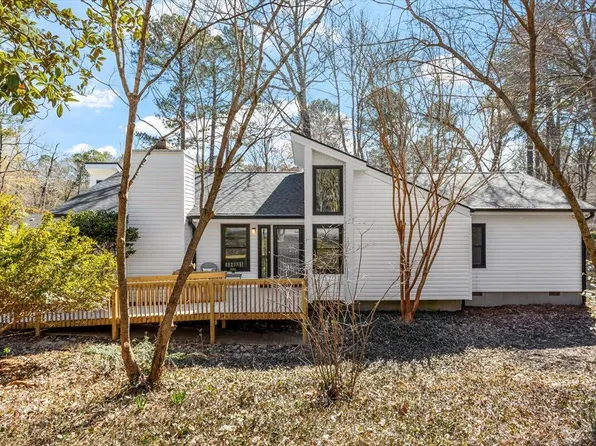 7 Hampton Hill Pl, Chapel Hill, NC 27517