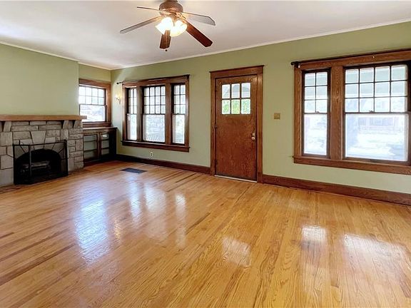 4th image of 446 N 17th St