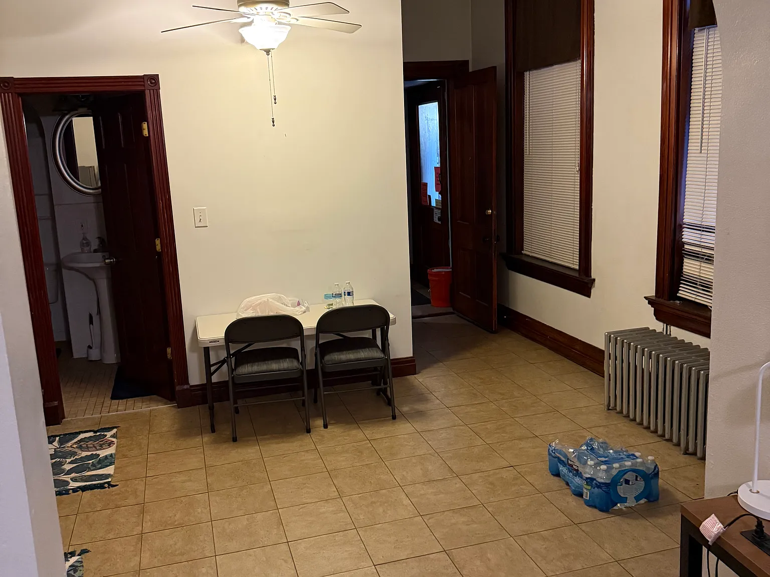 Studio, $795 — Photo 4