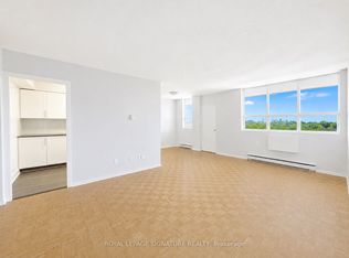 525 Eglinton Ave E #804, Toronto, ON M4P1N5