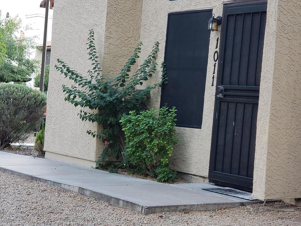 1st image of 921 W University Dr Unit 1011