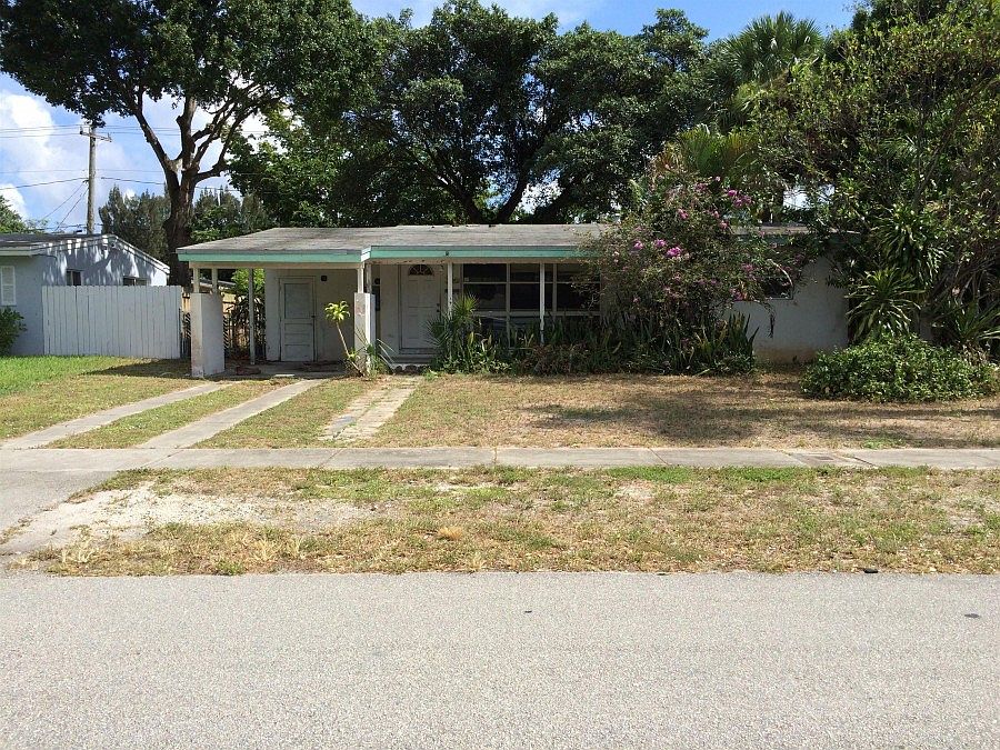 1st image of 2421 SW 14th Ct