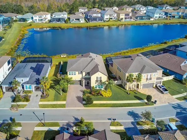 18223 Leafmore St, Lutz, FL 33548