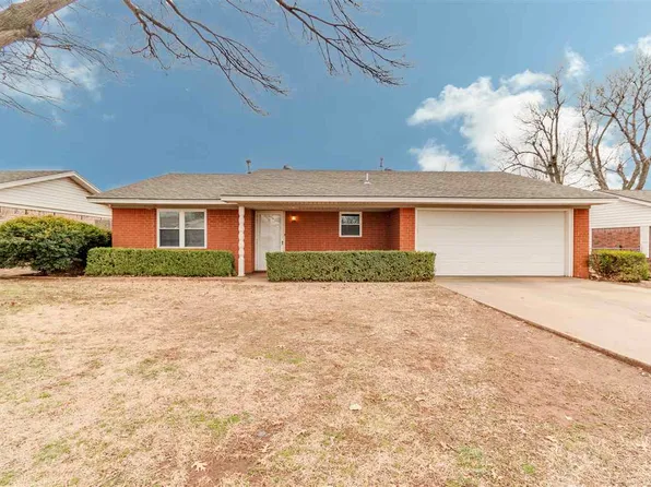 1106 W Grand St, Marlow, OK 73055