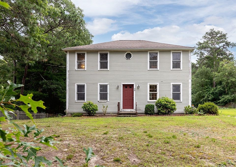 1st image of 73 Raymond Rd