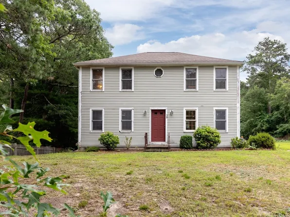 73 Raymond Rd, Plymouth, MA 02360