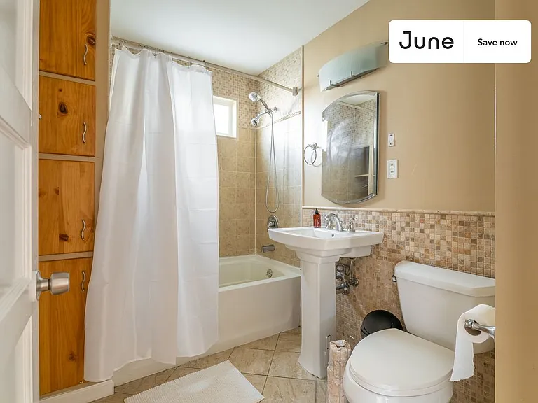 45 Montcalm Ave — Photo 3