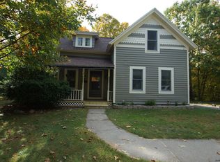 17 Shaw St, Lake George, NY 12845