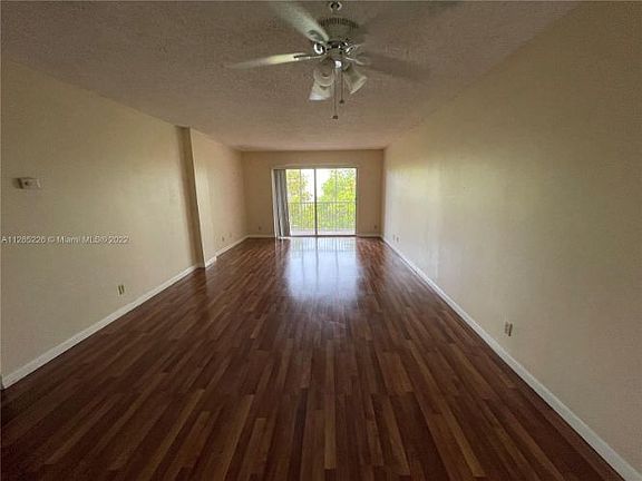 2nd image of 1100 NW 87th Ave APT 505