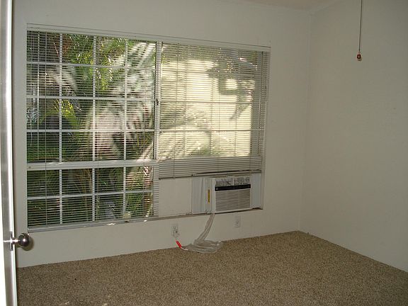 5th image of 456 W Mananai Pl