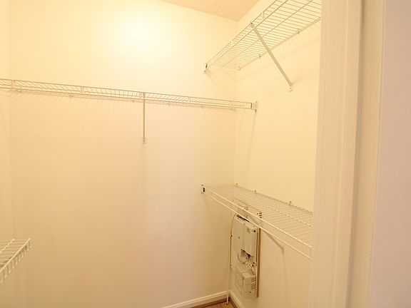 2nd image of 3115 Patrick Henry Dr APT 531