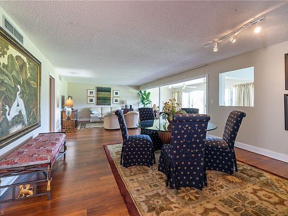 2nd image of 104 Clubhouse Dr #H-272