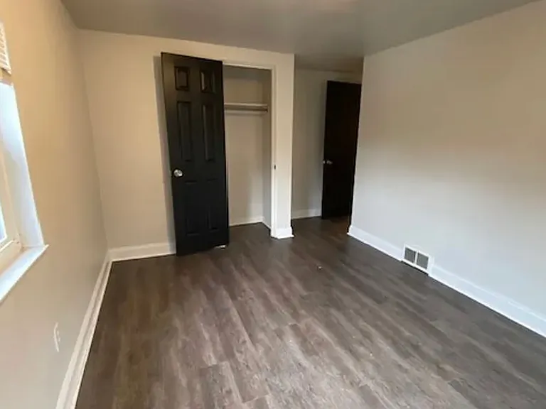 826 Killarney Dr #826 — Photo 9
