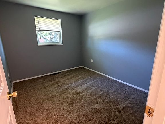 Smallest bedroom.