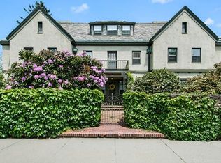 74 William St, Worcester, MA 01609