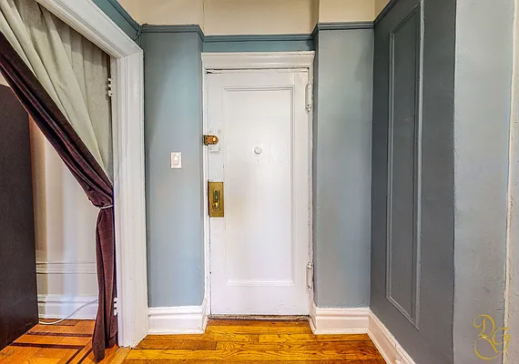Sold by Dorsa Group | media 14
