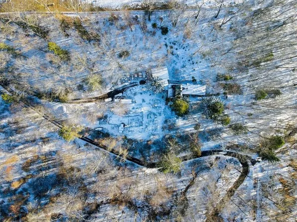 15 Sergeant Morgan Road, Haddam, CT 06424