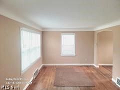 5th image of 4318 W 60th St