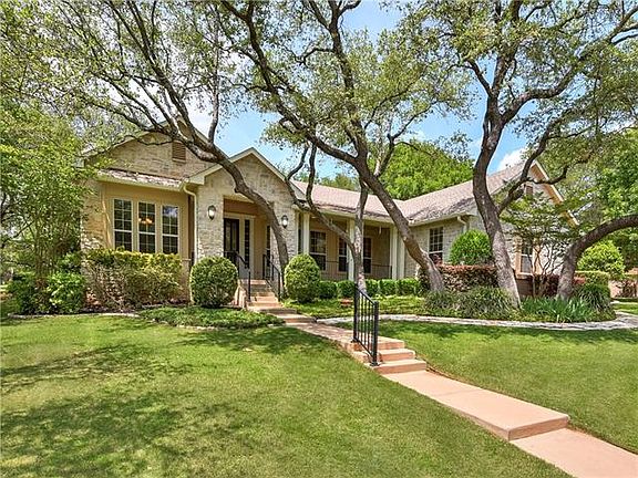 2nd image of 117 Hill Country Dr