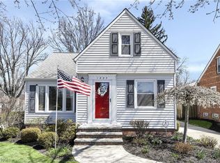 1885 Lawnway Rd, South Euclid, OH 44121
