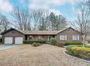 82 Central Ave, East Brunswick, NJ 08816
