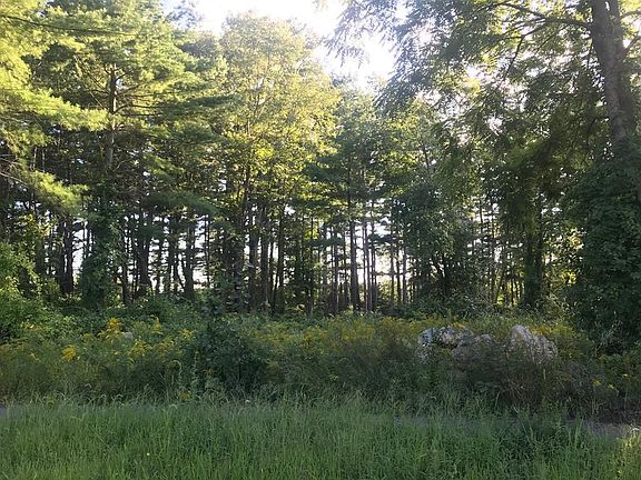 4th image of 5 Ariana Ln