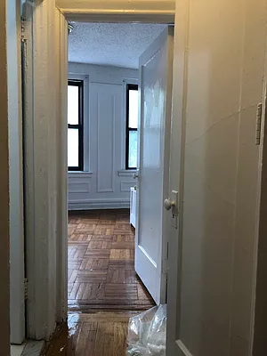 Rented by Urban Real Estate Property Group Inc | media 2