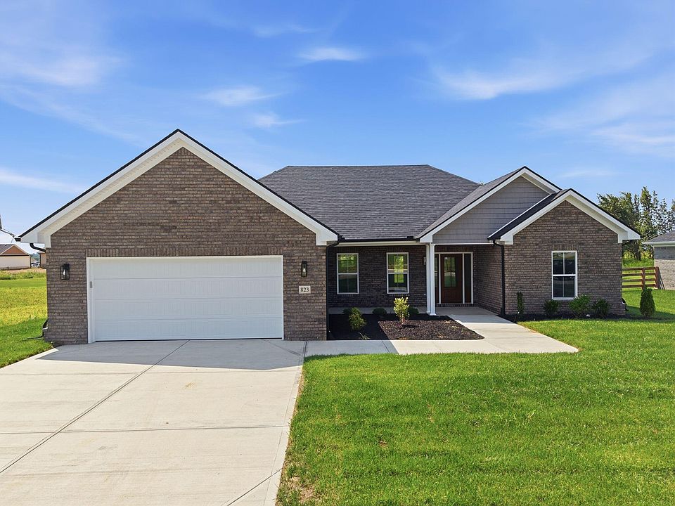 1st image of 823 Mohawk Dr